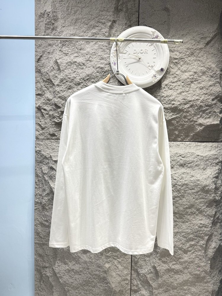 Acne Studios 자수 로고 긴팔 티셔츠 001-283050