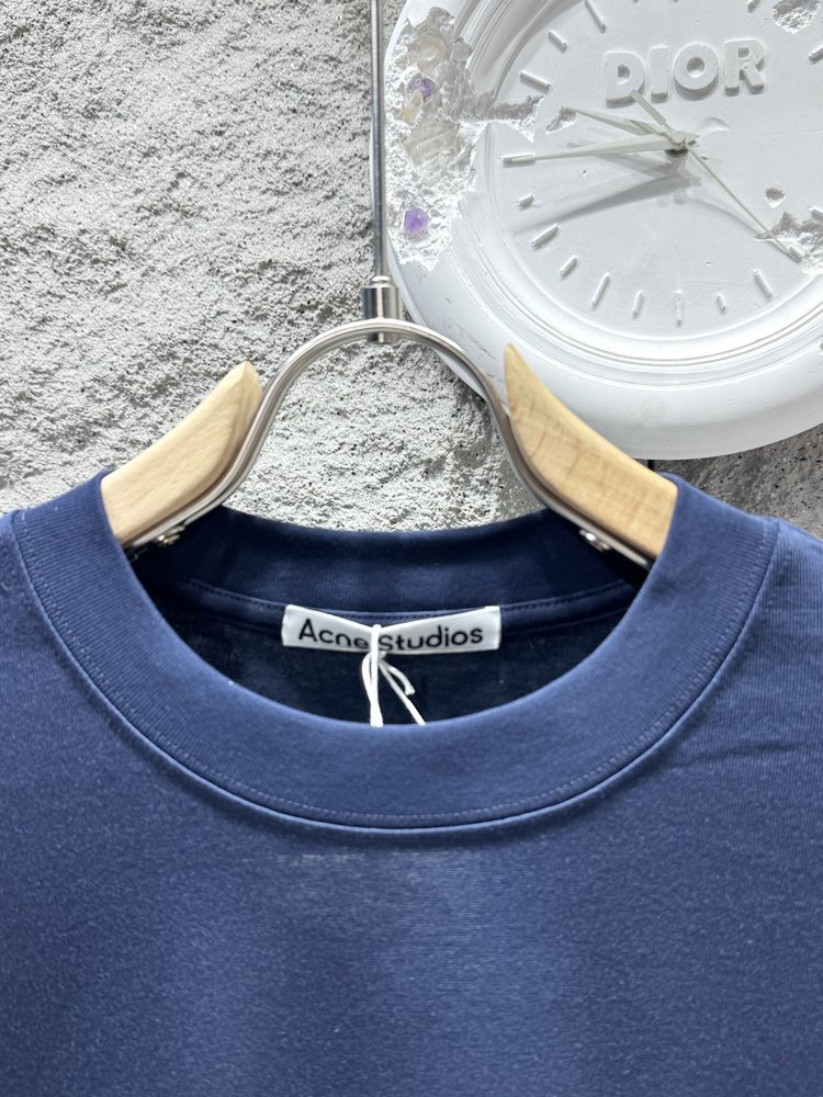 Acne Studios 자수 로고 긴팔 티셔츠 001-283051