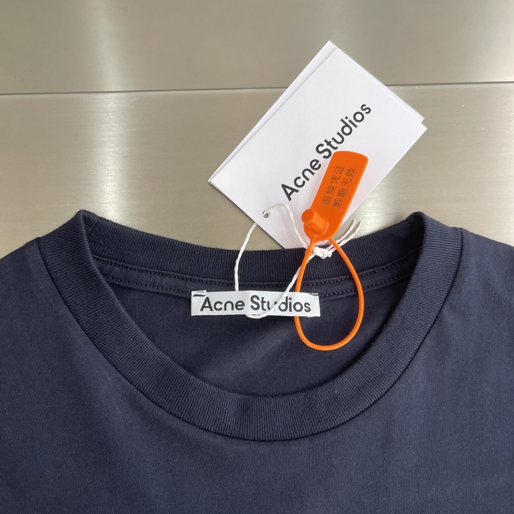 Acne Studios 자수 긴팔 상의 001-283053