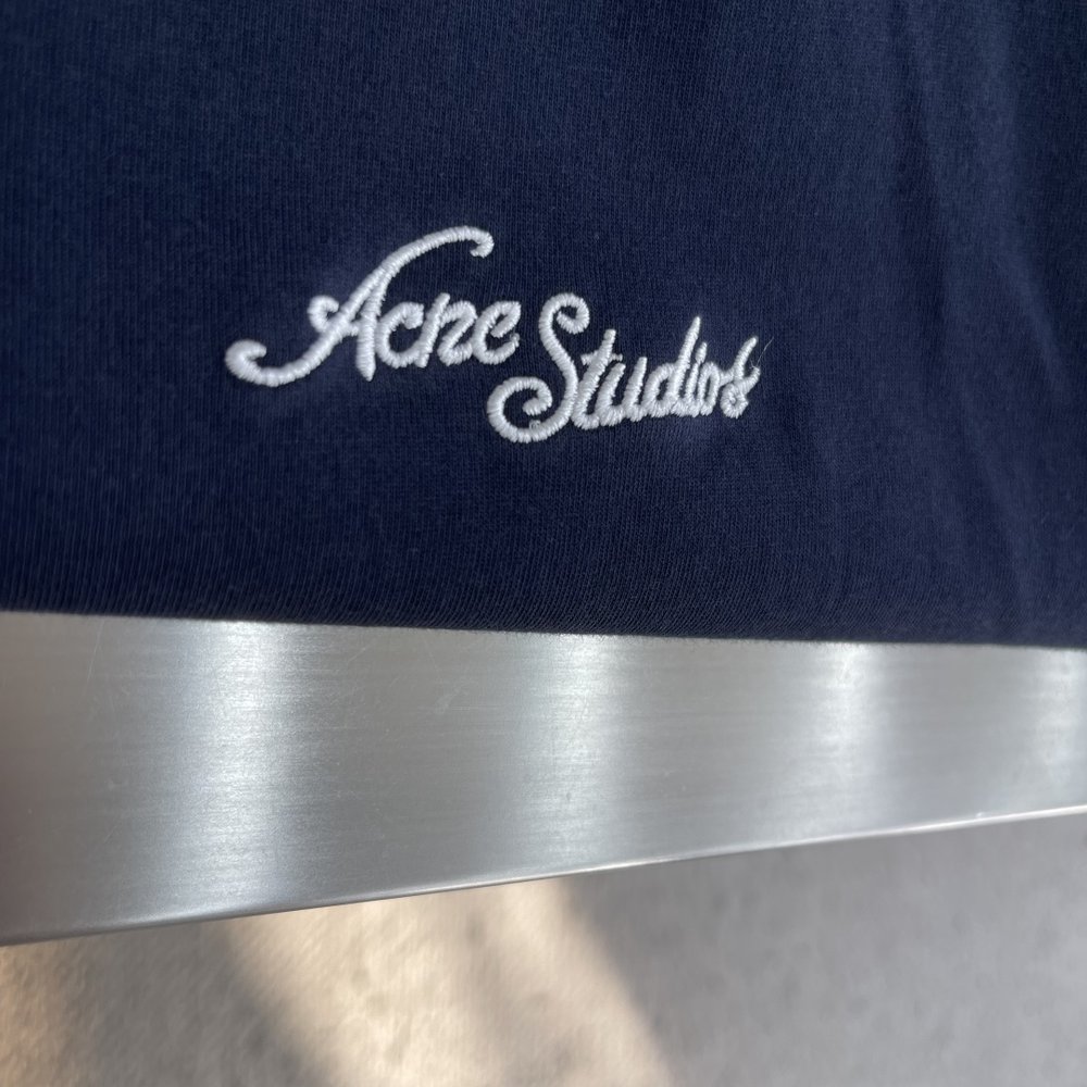 Acne Studios 자수 긴팔 상의 001-283053