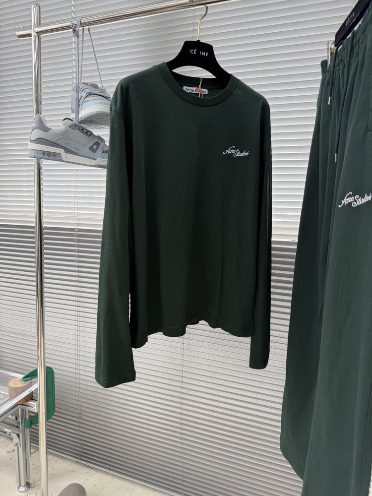 Acne Studios 자수 긴팔 상의 001-283054