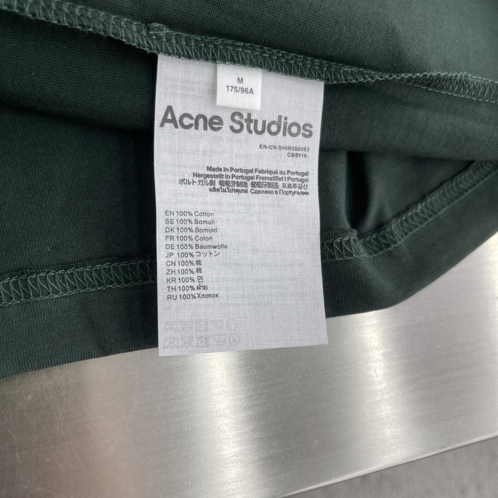 Acne Studios 자수 긴팔 상의 001-283054
