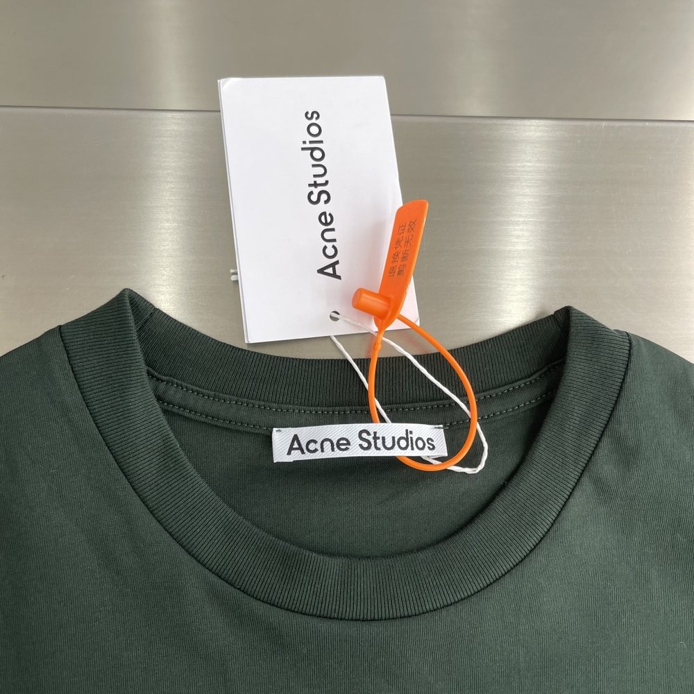 Acne Studios 자수 긴팔 상의 001-283054