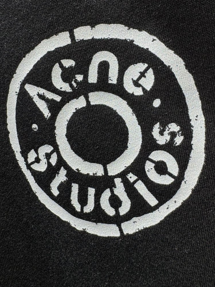 Acne Studios 로고 롱슬리브 티셔츠 001-283055