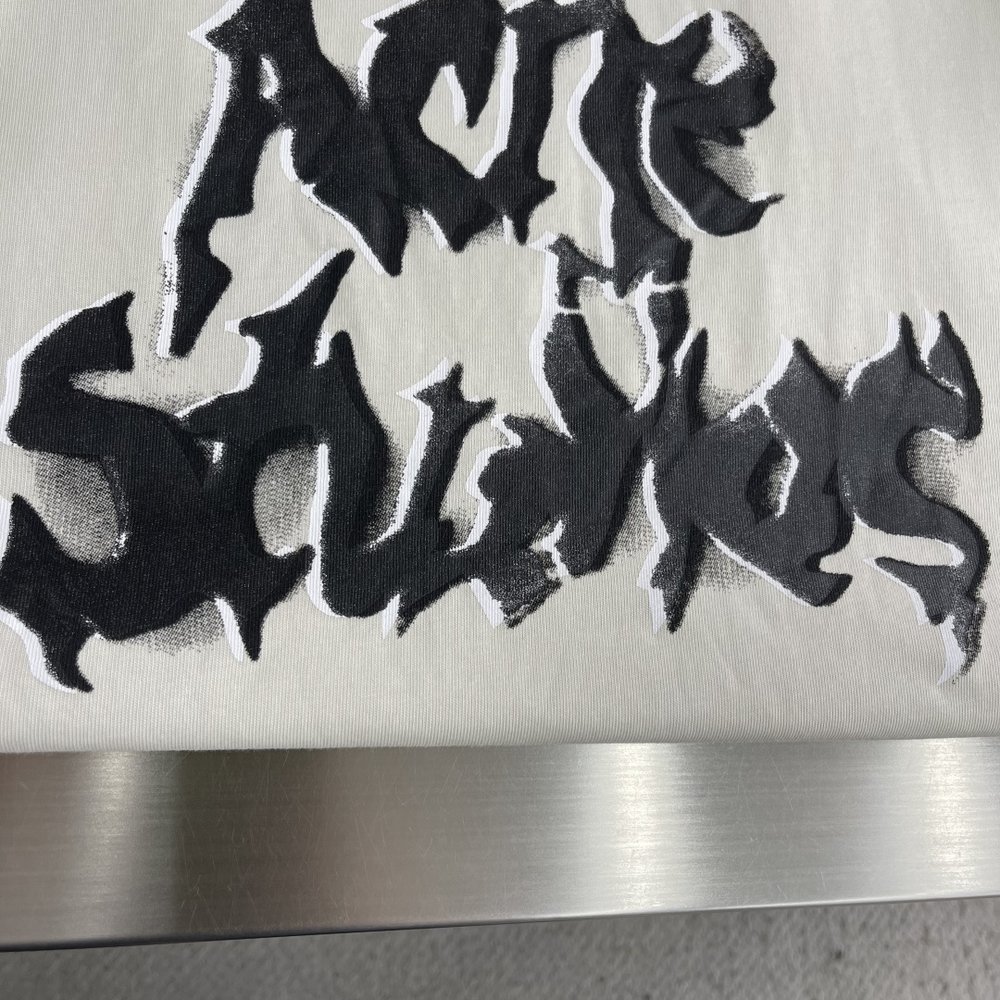 Acne Studios 프린트 워싱 롱슬리브 001-283056