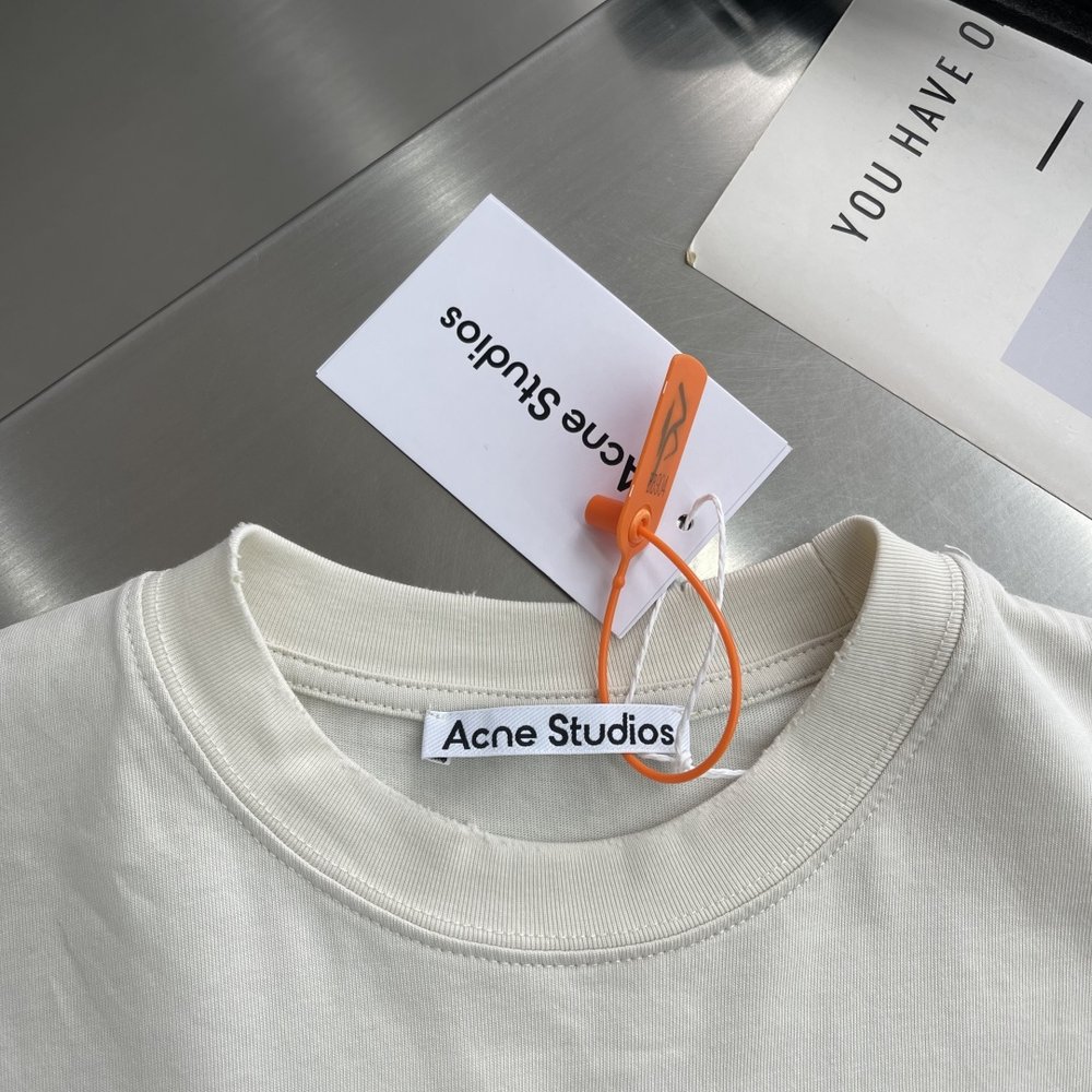 Acne Studios 프린트 워싱 롱슬리브 001-283056