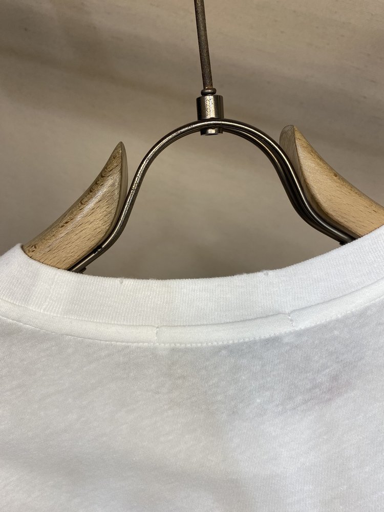 Acne Studios 워싱 데미지 롱슬리브 크루넥 티 001-283063