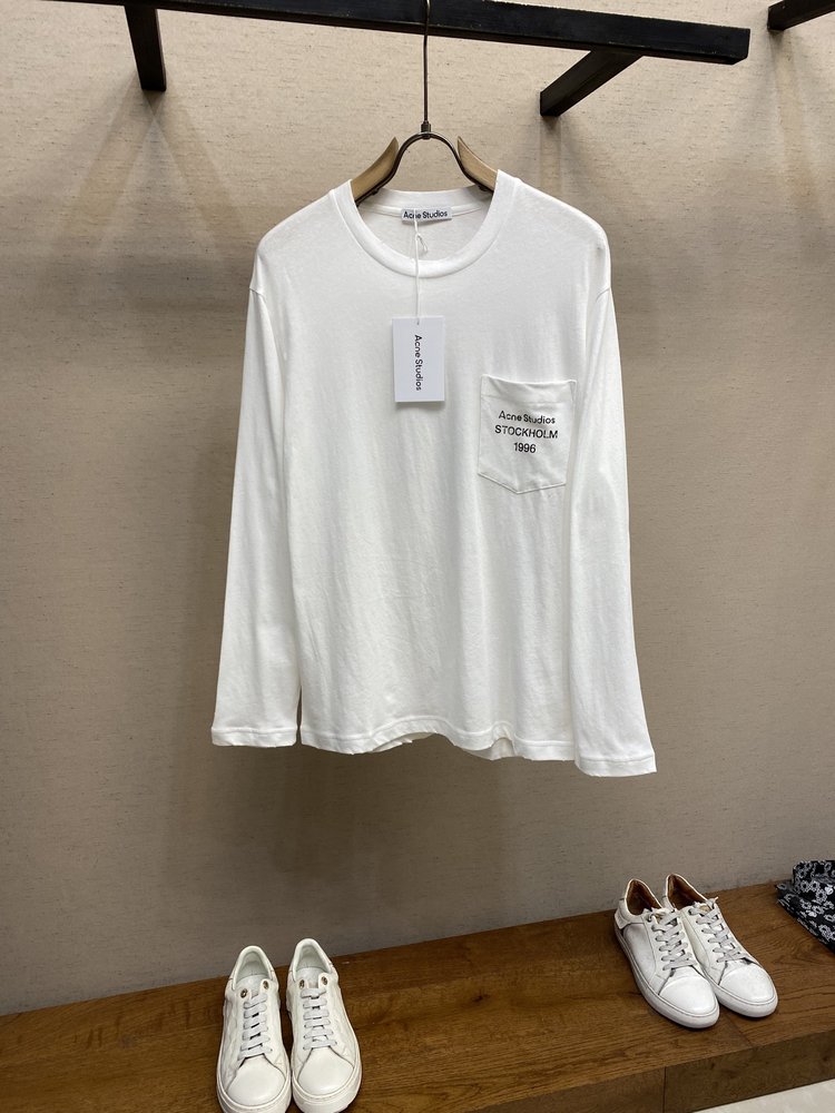 Acne Studios 워싱 데미지 롱슬리브 크루넥 티 001-283063