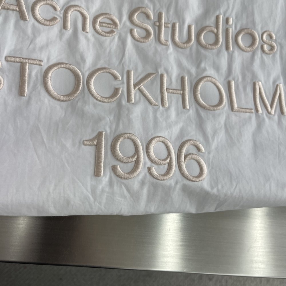 Acne Studios 자수 로고 아우터 001-283068