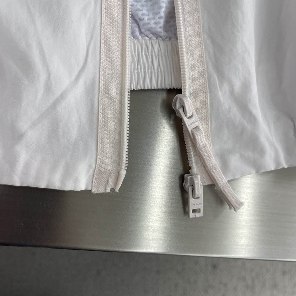 Acne Studios 자수 로고 아우터 001-283068