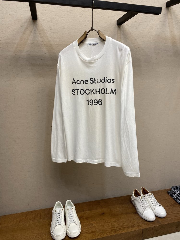 Acne Studios 레트로 워싱 프린트 티셔츠 001-283077