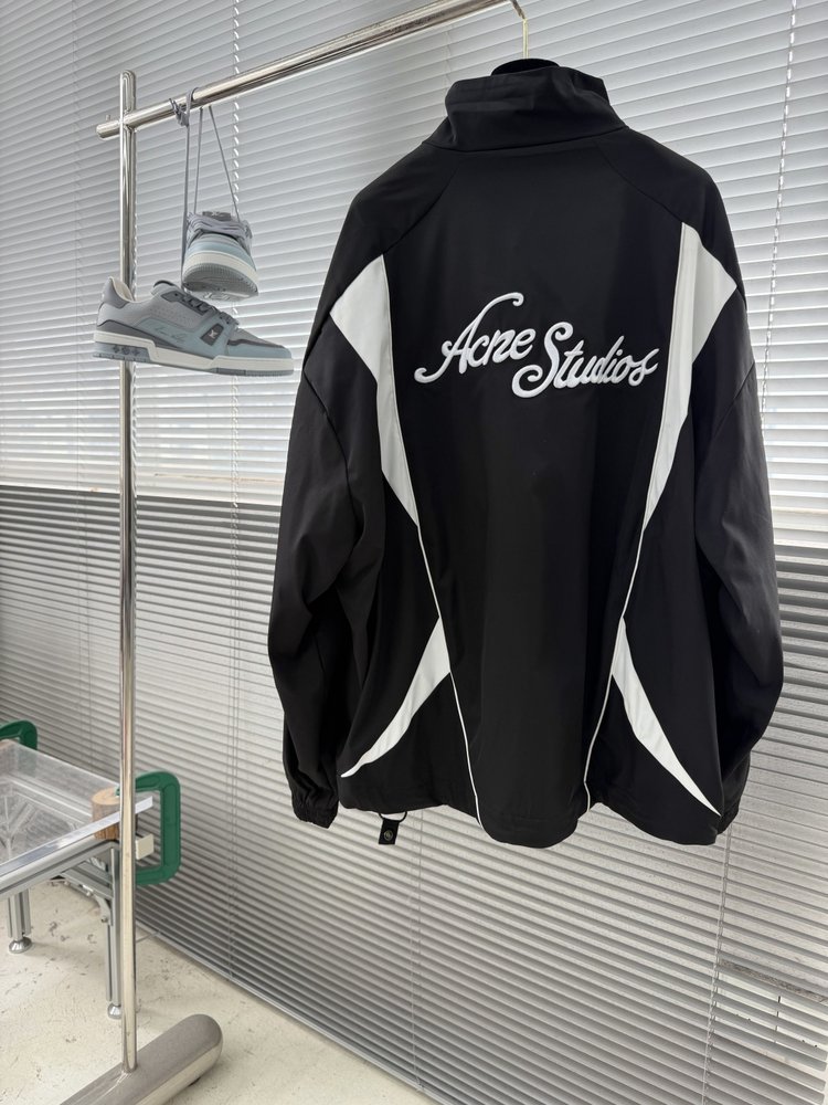 Acne Studios 테크 패브릭 자수 자켓 001-283080