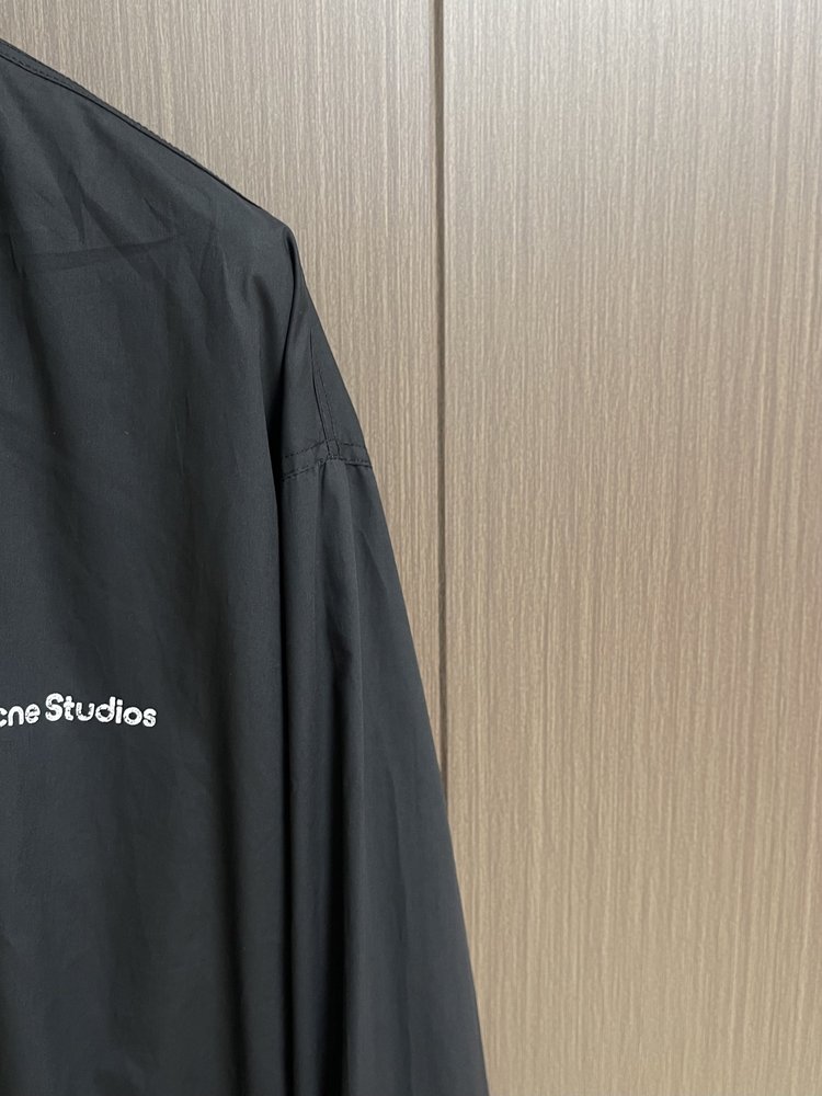 Acne Studios 프린트 로고 빈티지 양방향 지퍼 001-283093