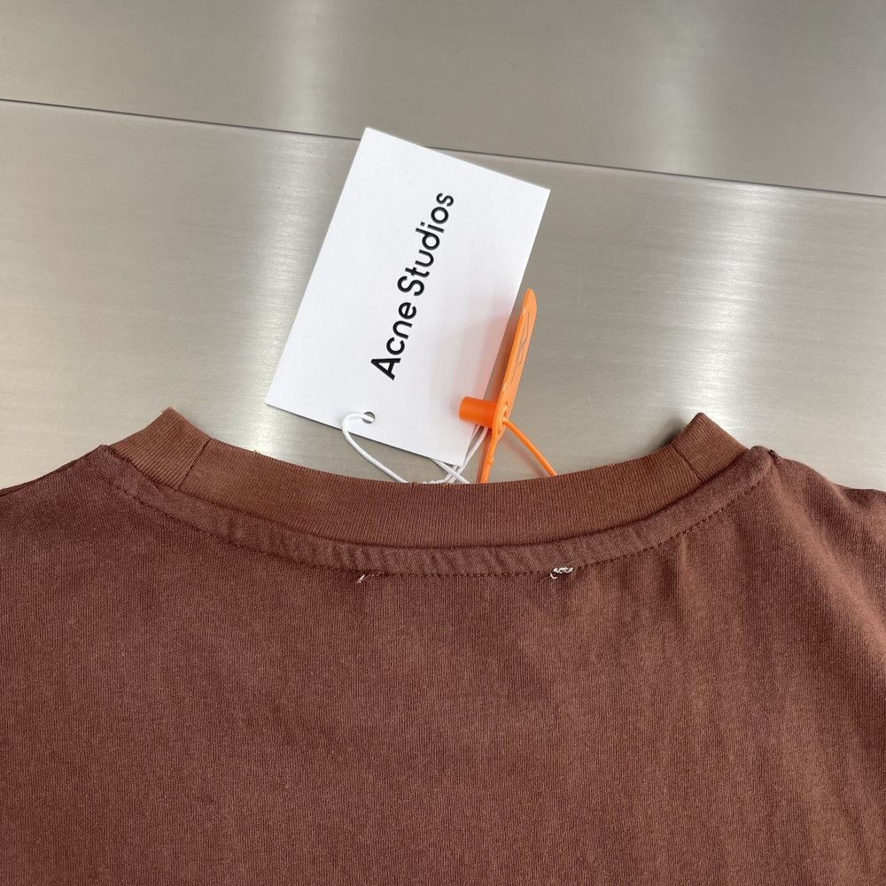Acne Studios 스프레이 페인팅 빈티지 로고 롱 001-283100