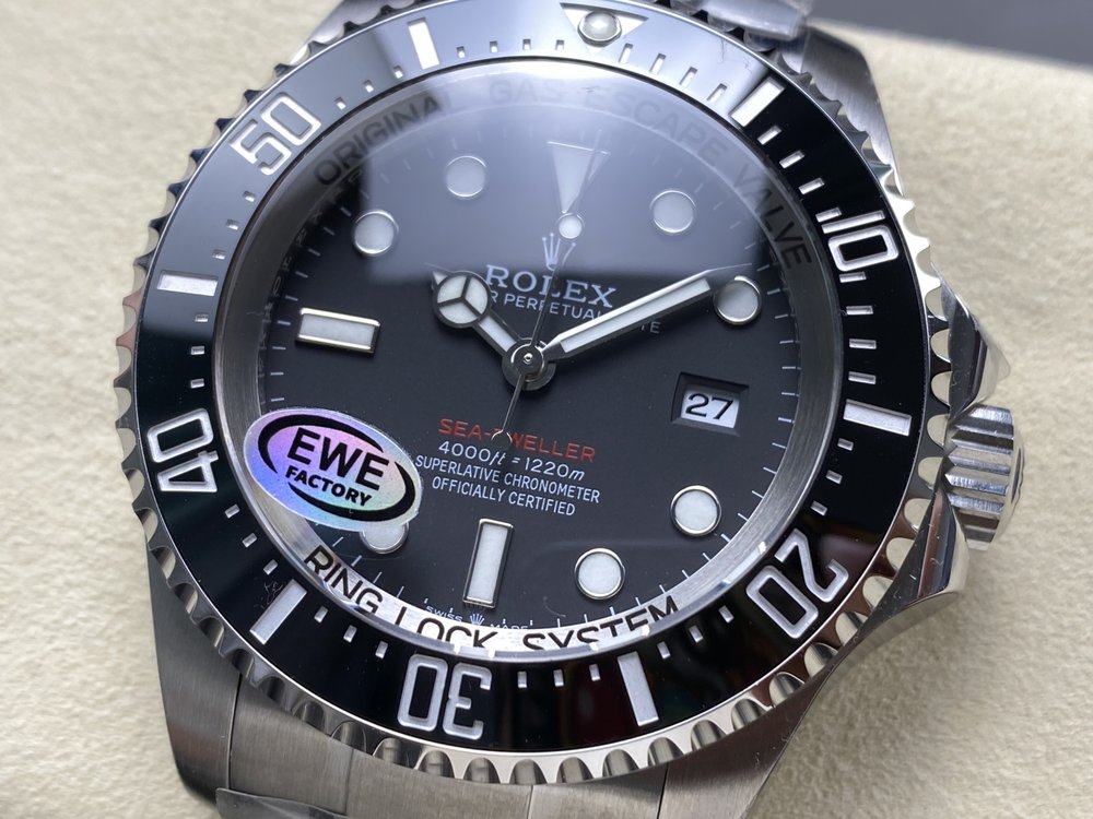 롤렉스 시드웰러 싱글 레드 서브마리너 43mm 손목시계 001-283129