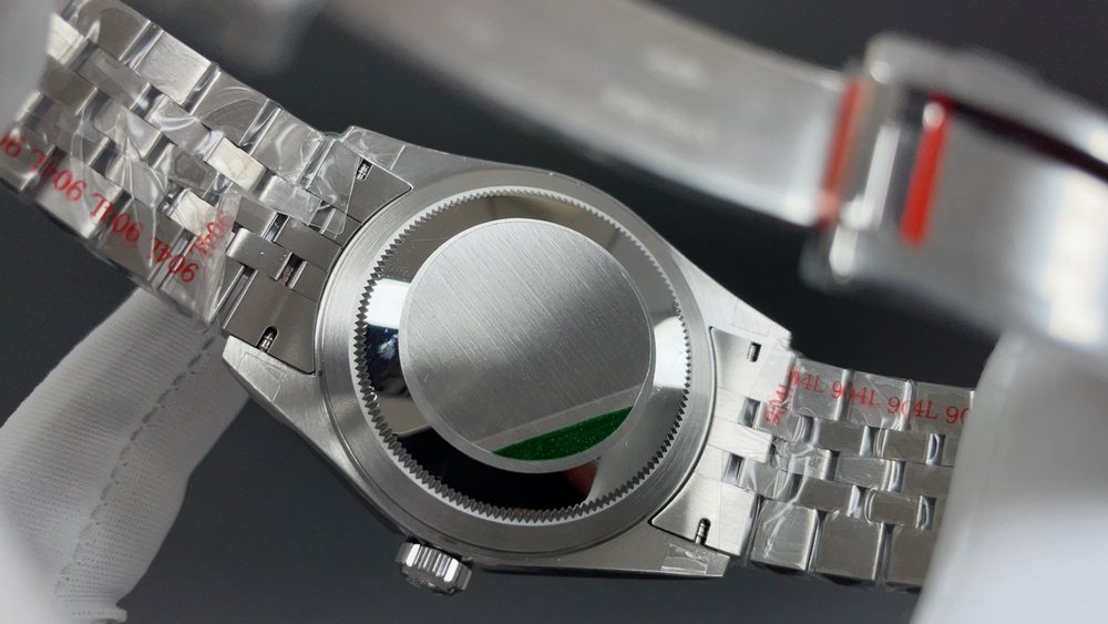 롤렉스 스카이드웰러 화이트 케이스 그린 42mm 001-283164
