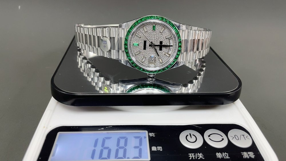 롤렉스 데이데이트 40mm 배중판 001-283339
