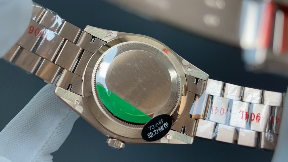 롤렉스 데이데이트 배중판 40mm 001-283350
