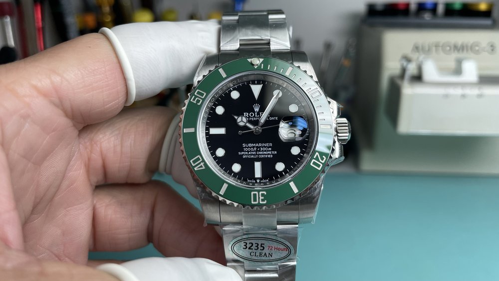분C 롤렉스 서브마리너 그린 41mm 일체형 무브먼트 001-283366
