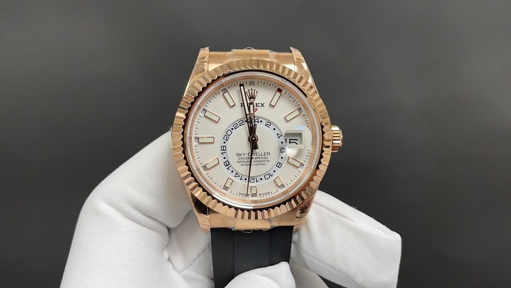 롤렉스 스카이드웰러 로즈골드 화이트 다이얼 42mm 최 001-283372