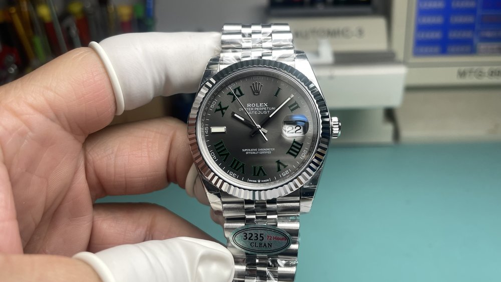 롤렉스 데이트저스트 41mm 그린 로즈 손목시계 001-283376