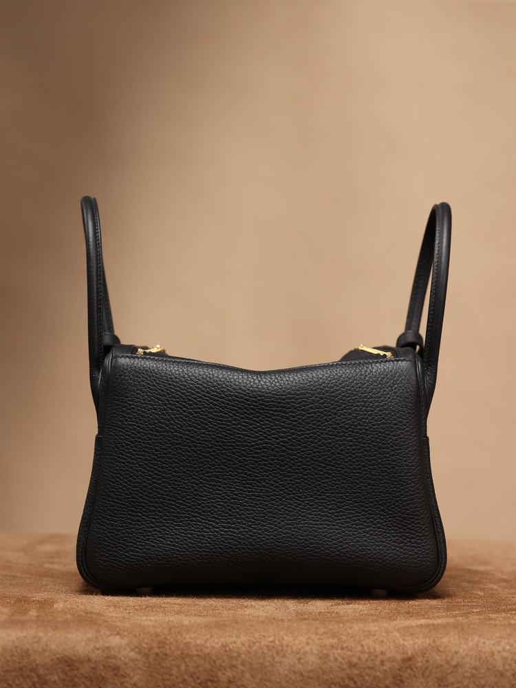 에르메스 Lindy 26cm 블랙 골드 버클 백 001-283407