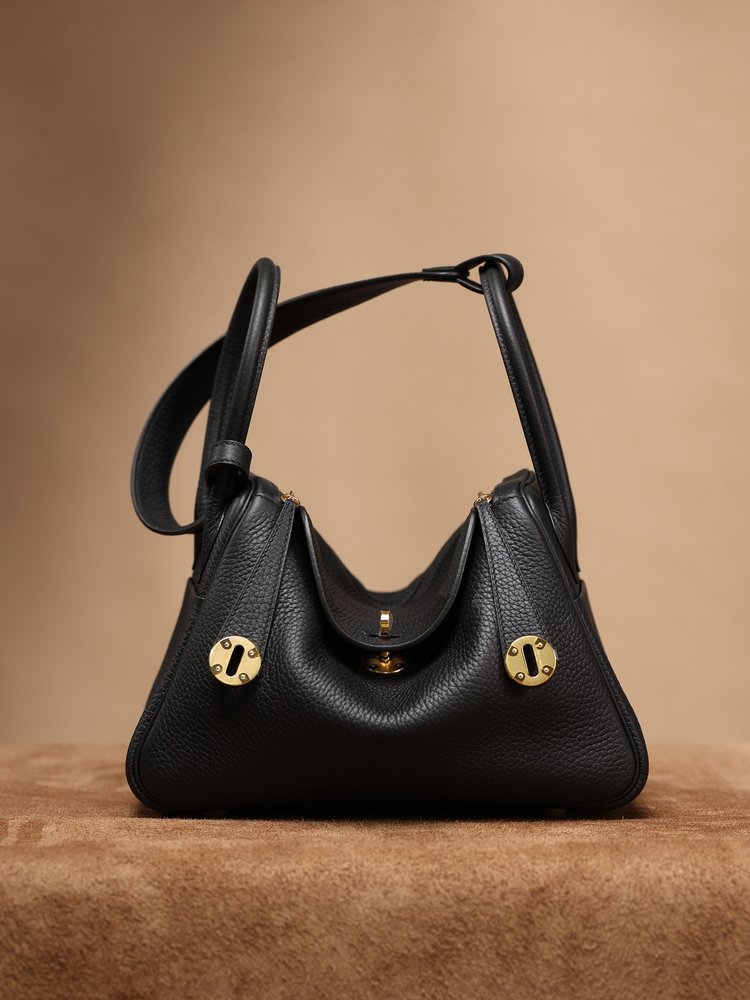 에르메스 Lindy 26cm 블랙 골드 버클 백 001-283407
