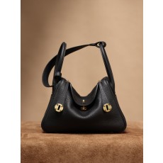에르메스 Lindy 26cm 블랙 골드 버클 백 001-283407