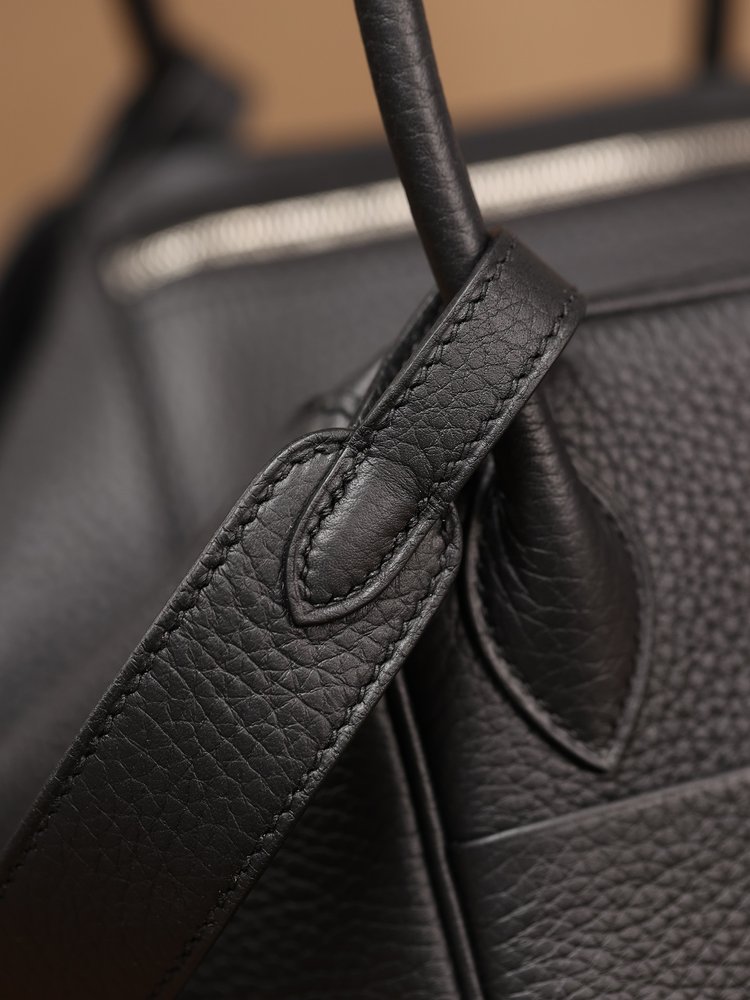 에르메스 Lindy 26cm 블랙골드실버 버클백 001-283408