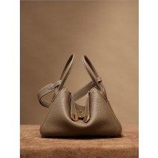 에르메스 Lindy 26cm 아이보리 골드하드웨어 독점 001-283411