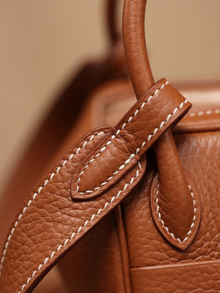 에르메스 Lindy Mini 19cm 브라운 실버 버클 001-283416