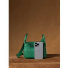 에르메스 Lindy Mini 19cm 실버 버클 벨벳 001-283418