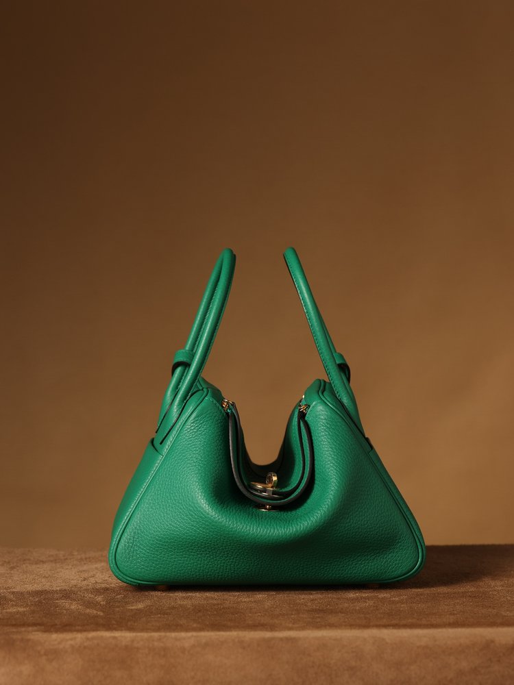 에르메스 Lindy 26cm 벨벳 그린 골드 버클 001-283419