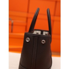 가든파티 23CM 우드색 전피 핸드백 001-283433
