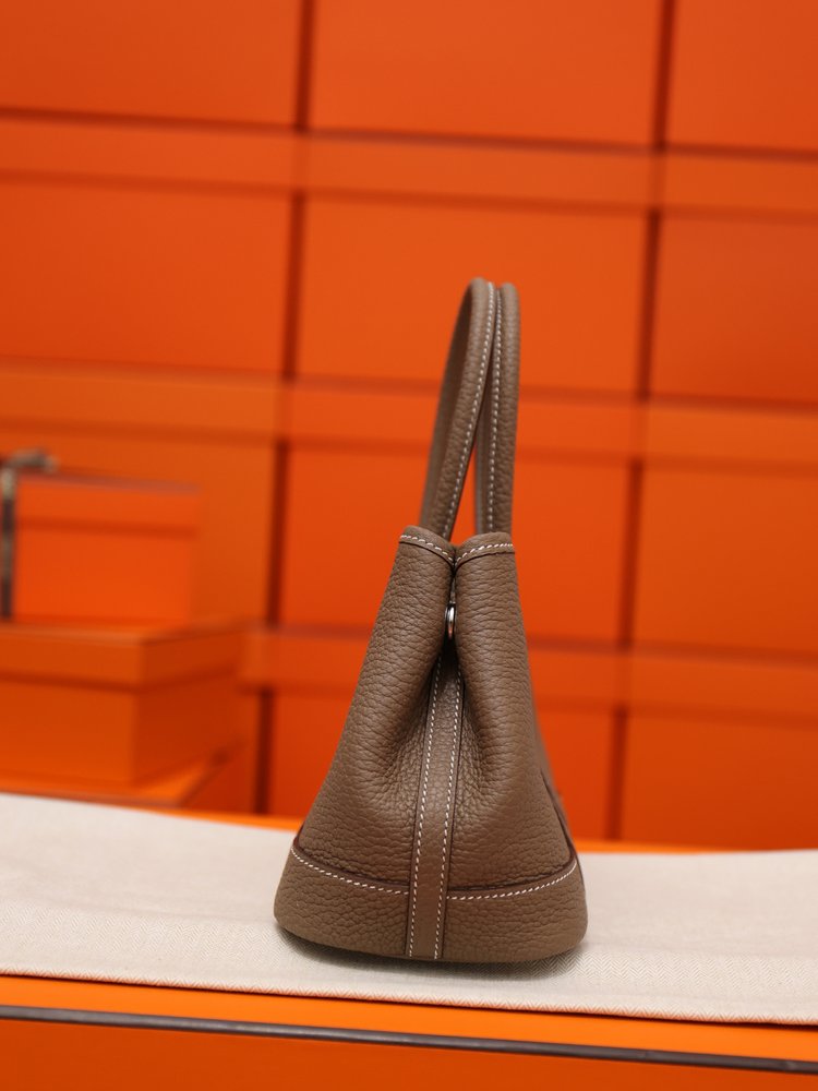 가든 파티 23cm 엘레판트 그레이 풀가죽 토트백 001-283435