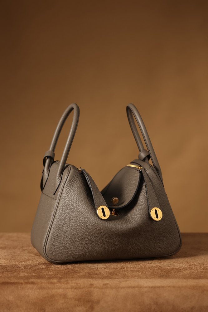 에르메스 Lindy 26cm 틴웨어 골드 하드웨어 채널 001-283440