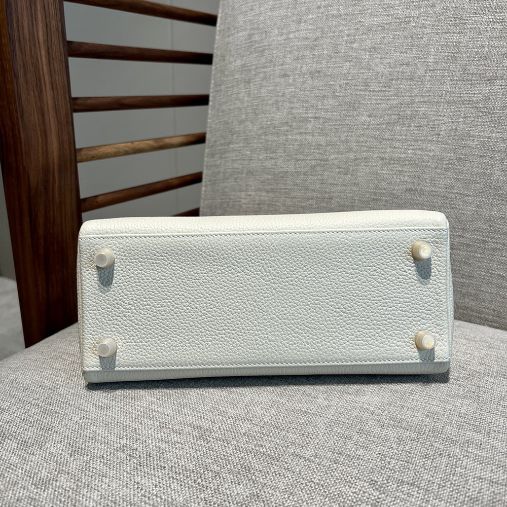 화이트 켈리 25cm 핸드메이드 백 001-283449