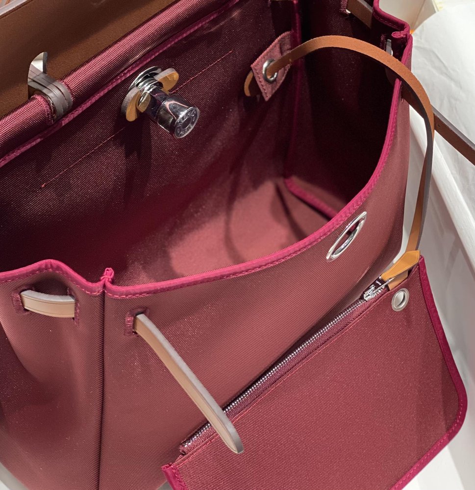 Herbag Zip 숄더백 31cm 001-283453
