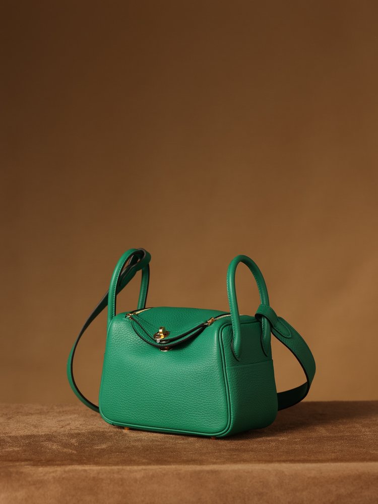 에르메스 Lindy Mini19cm 벨벳 그린 골드 버 001-283454