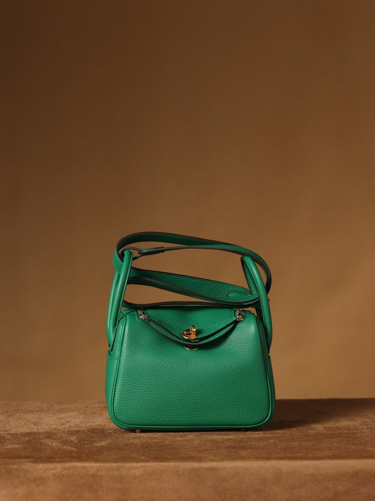 에르메스 Lindy Mini19cm 벨벳 그린 골드 버 001-283454
