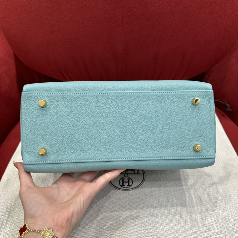 에르메스 켈리 28cm 마카롱블루 골드하드웨어 핸드메이 001-283460