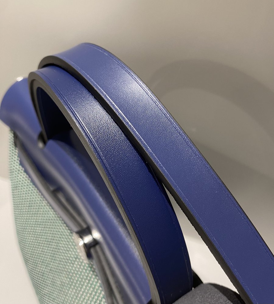 Herbag Zip 핸드백 31cm 001-283480