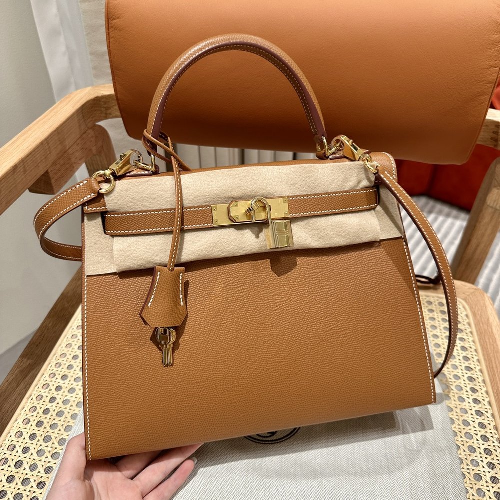 켈리 28cm 골드 브라운 골드 버클 핸드메이드 백 001-283481