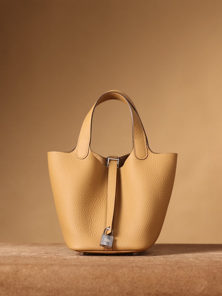 에르메스 피크닉백 실버 버클 18cm 베이지 001-283504