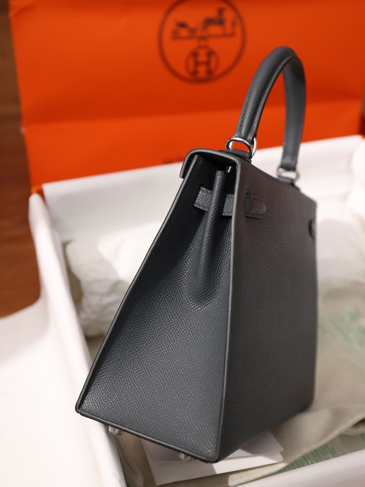 켈리백 25cm 실버 버클 Epsom 소가죽 핸드백 001-283552