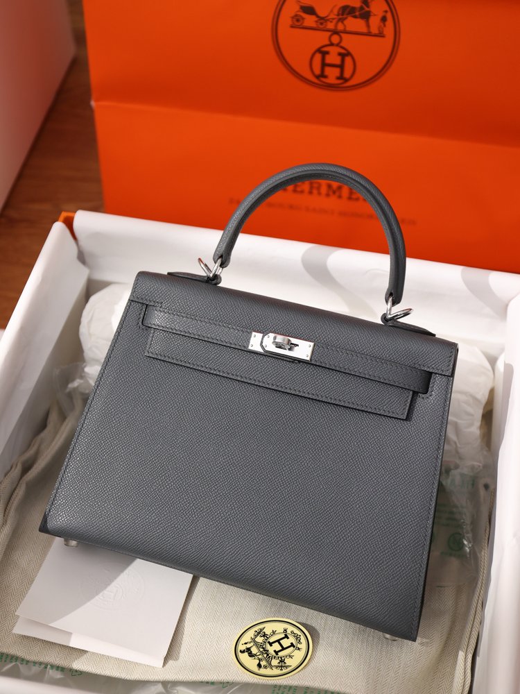켈리백 25cm 실버 버클 Epsom 소가죽 핸드백 001-283552