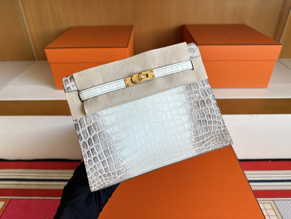 켈리 댄스 22cm 히말라야 나일 악어가죽 골드버클 백 001-283594