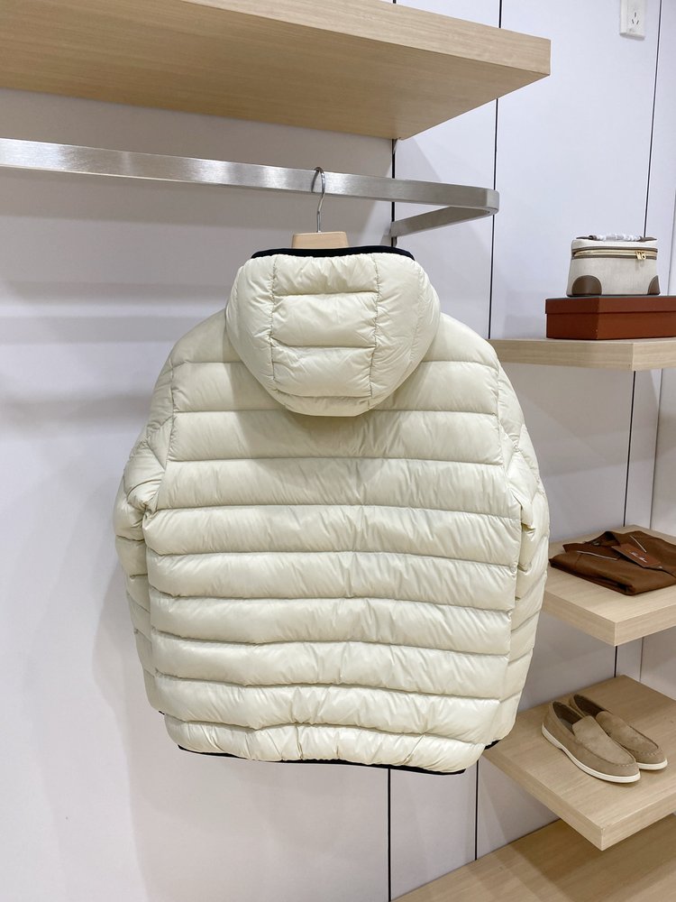 몽클레어 후드 가로 스티치 다운 패딩 점퍼 001-283645