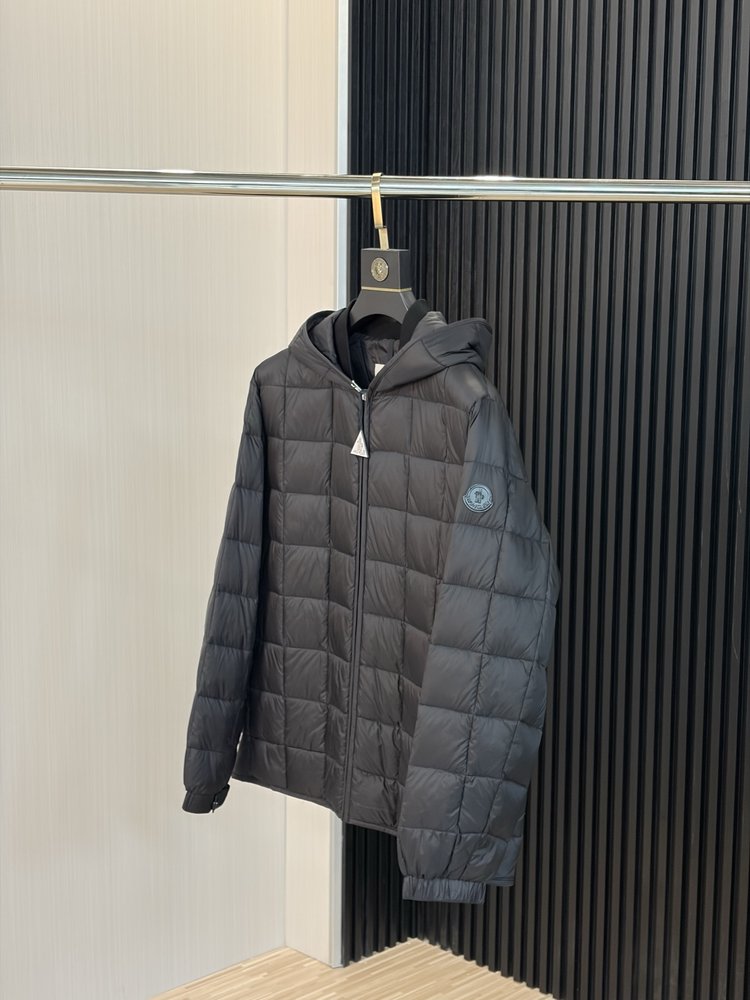 몽클레르 타흐리르 다운재킷 001-283662