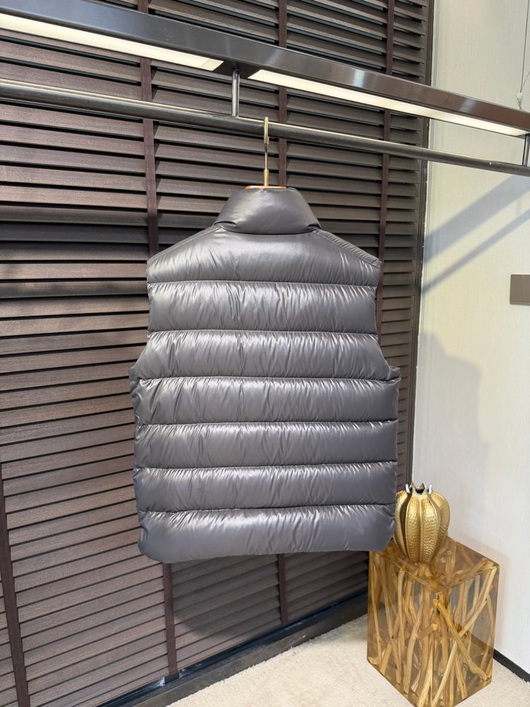 몽클레어 다운 조끼 001-283667